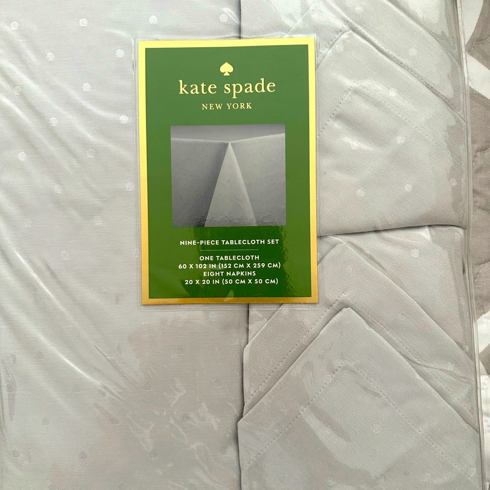 Kate Spade 9 Piece Tablecloth Set -Brand New